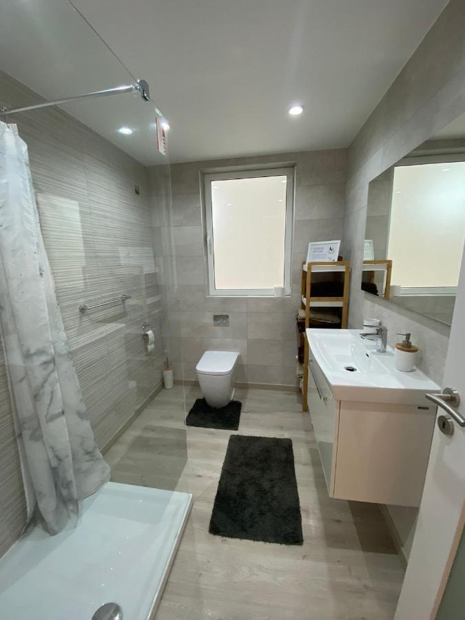 Modern Apartment With Large Outdoor Area - Sleeps 7, Close To Malta International Airport Luqa Exterior photo