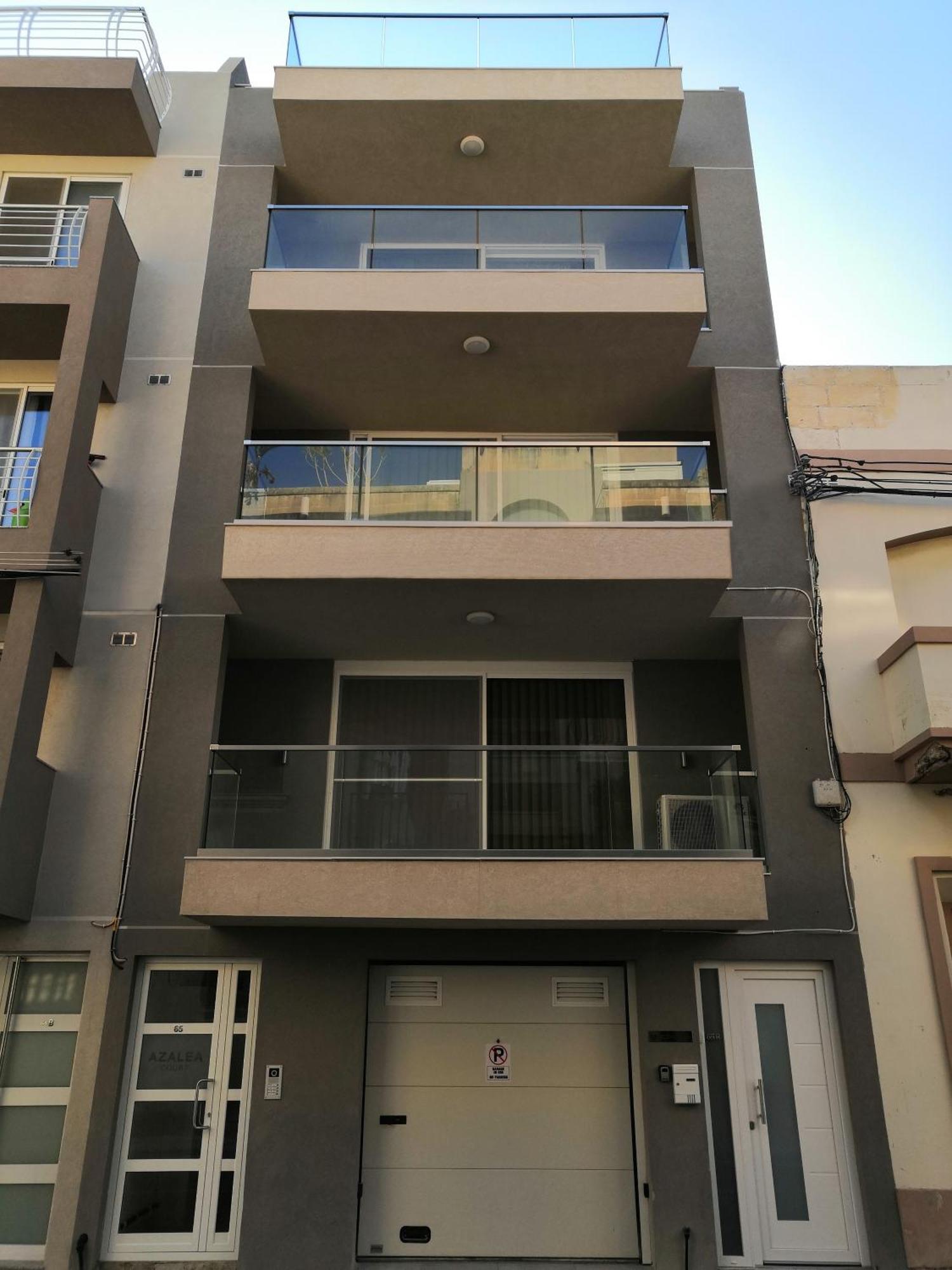 Modern Apartment With Large Outdoor Area - Sleeps 7, Close To Malta International Airport Luqa Exterior photo