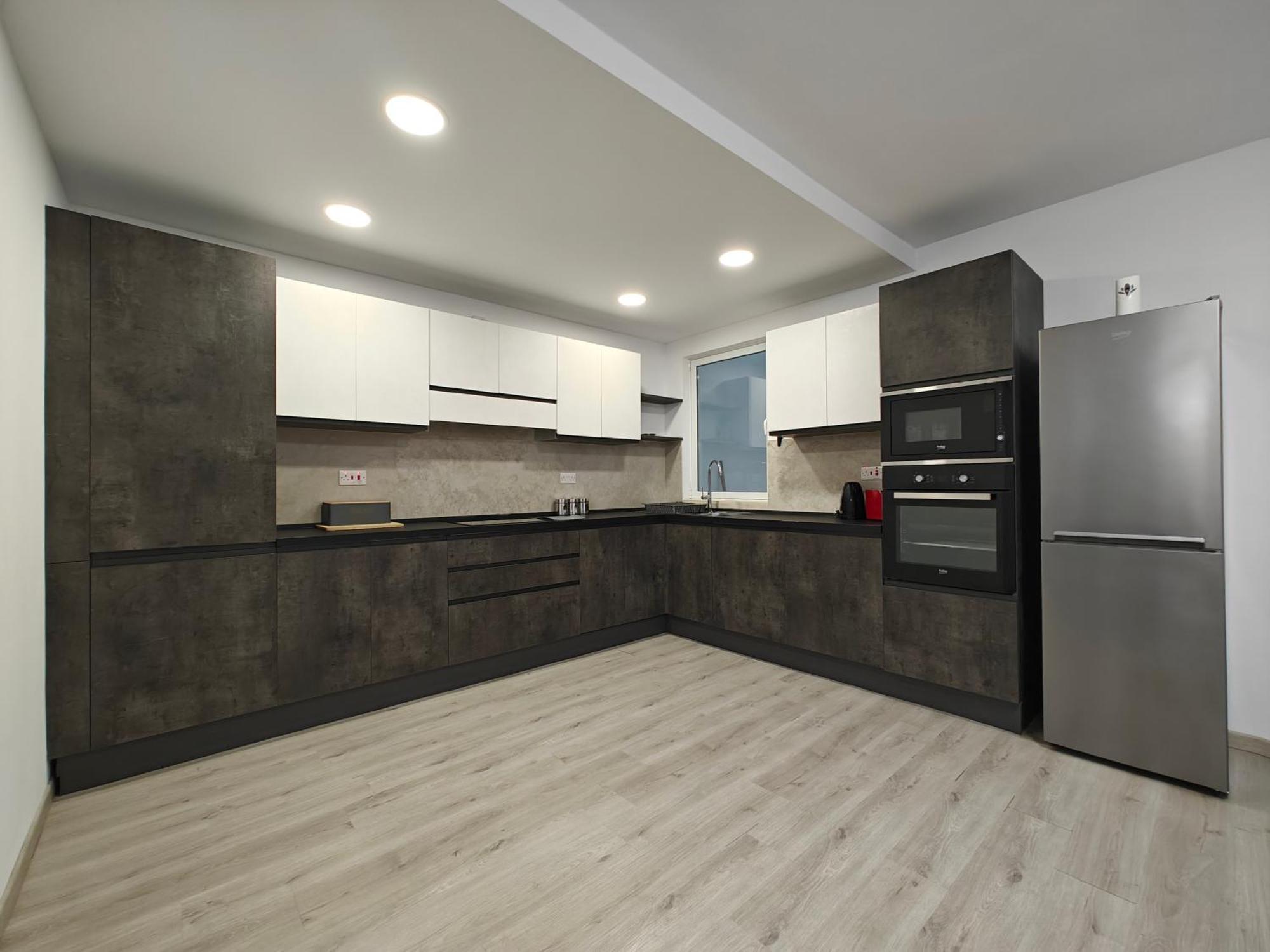 Modern Apartment With Large Outdoor Area - Sleeps 7, Close To Malta International Airport Luqa Exterior photo